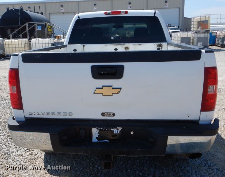 image for item DF3099 2008 Chevrolet Silverado 2500HD  Crew Cab pickup truck