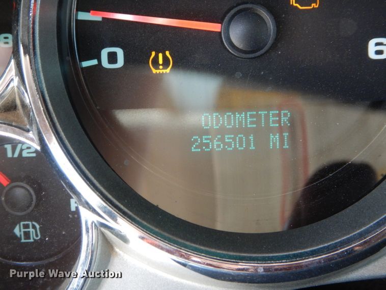 image for item DF3099 2008 Chevrolet Silverado 2500HD  Crew Cab pickup truck