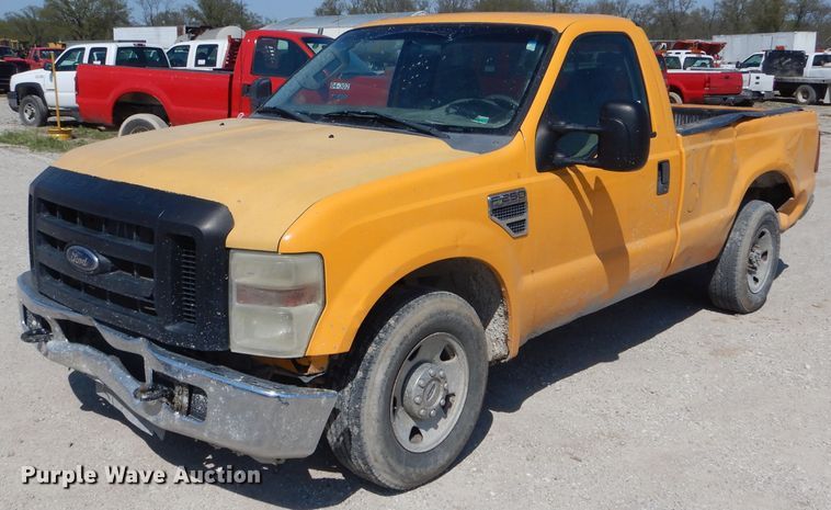 image for item DF3100 2008 Ford F250 Super Duty XL  pickup truck