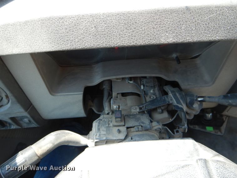 image for item DF3100 2008 Ford F250 Super Duty XL  pickup truck