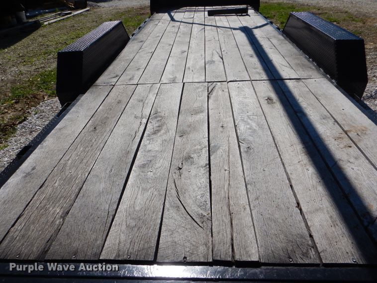 image for item DF3116 2001 PJ equipment trailer