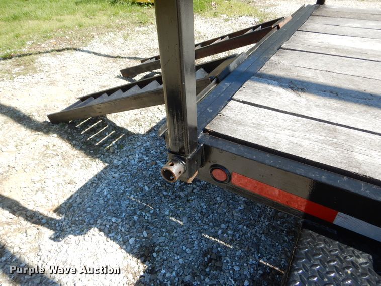 image for item DF3116 2001 PJ equipment trailer