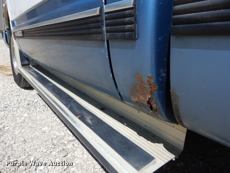 image for item DF3118 1988 Chevrolet C2500  pickup truck