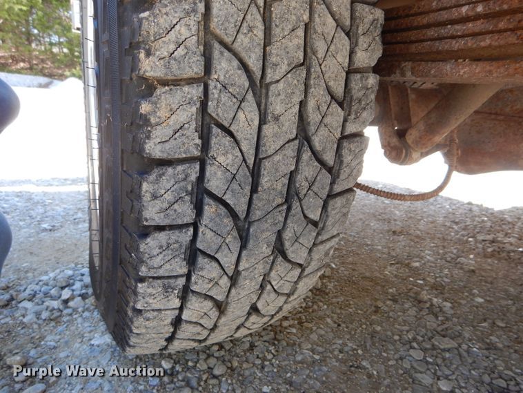 image for item DF3118 1988 Chevrolet C2500  pickup truck