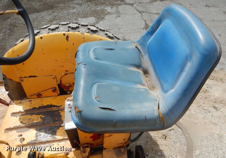 image for item DF3120 International lawn mower