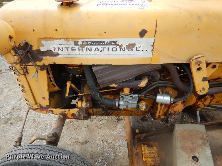 image for item DF3120 International lawn mower