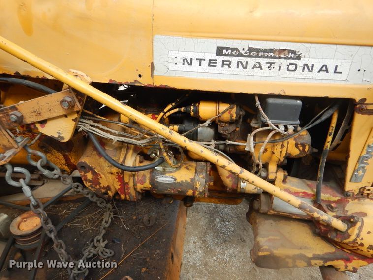 image for item DF3120 International lawn mower