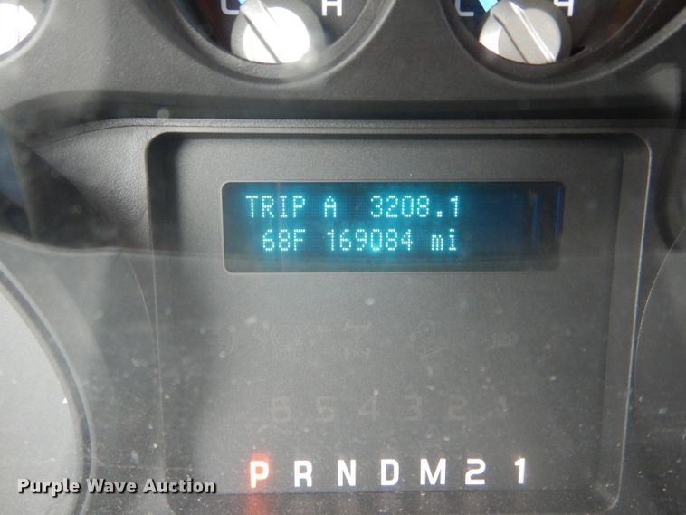 image for item DF3135 2015 Ford F250 Super Duty XL  Crew Cab pickup truck