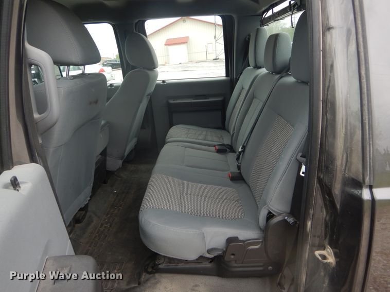 image for item DF3135 2015 Ford F250 Super Duty XL  Crew Cab pickup truck