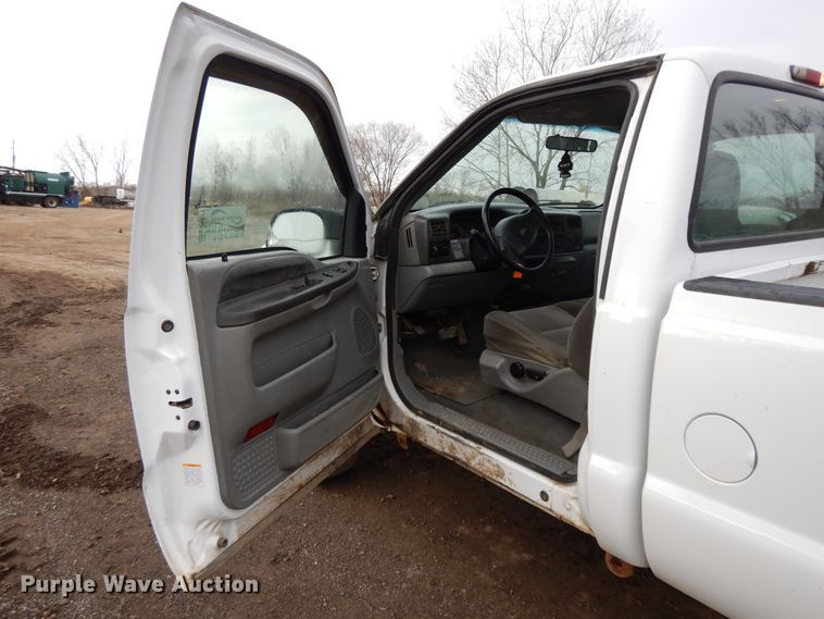 image for item DF6021 2002 Ford F250 Super Duty  pickup truck