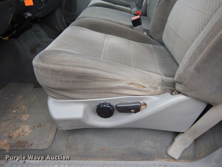 image for item DF6021 2002 Ford F250 Super Duty  pickup truck