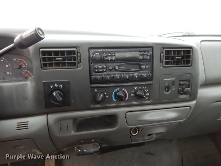 image for item DF6021 2002 Ford F250 Super Duty  pickup truck