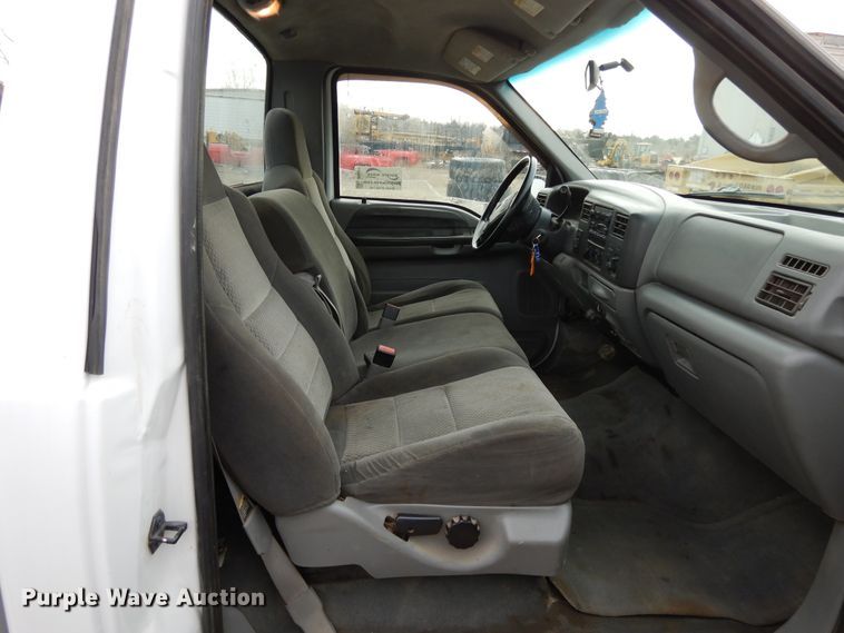 image for item DF6021 2002 Ford F250 Super Duty  pickup truck