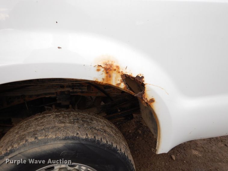 image for item DF6021 2002 Ford F250 Super Duty  pickup truck