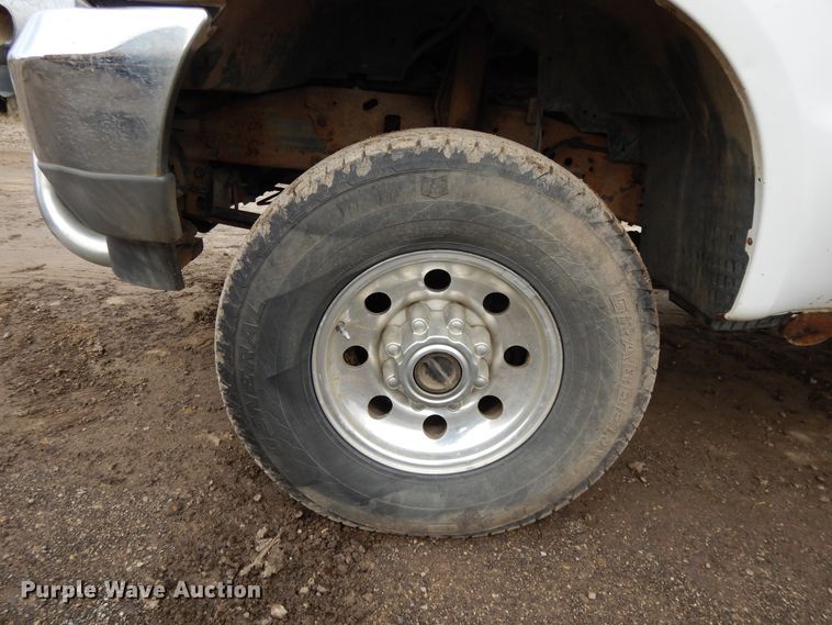 image for item DF6021 2002 Ford F250 Super Duty  pickup truck