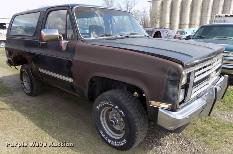 image for item DG2573 1985 Chevrolet K5 Blazer  SUV