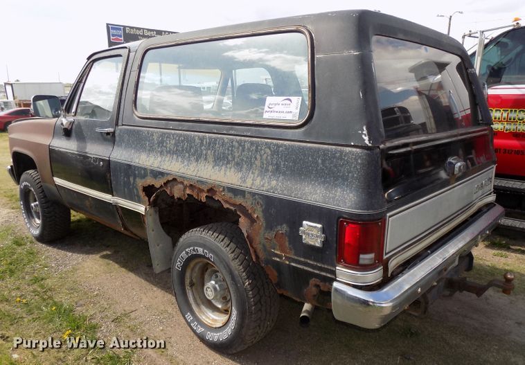 image for item DG2573 1985 Chevrolet K5 Blazer  SUV