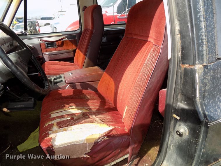 image for item DG2573 1985 Chevrolet K5 Blazer  SUV