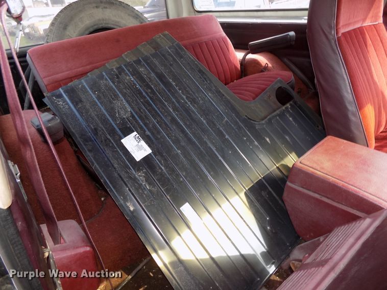 image for item DG2573 1985 Chevrolet K5 Blazer  SUV