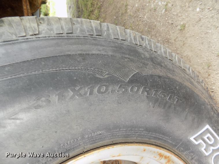 image for item DG2573 1985 Chevrolet K5 Blazer  SUV