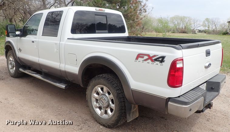 image for item DG3086 2014 Ford F250 Super Duty Lariat  Crew Cab pickup truck