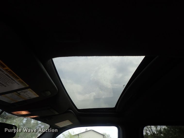 image for item DG3086 2014 Ford F250 Super Duty Lariat  Crew Cab pickup truck