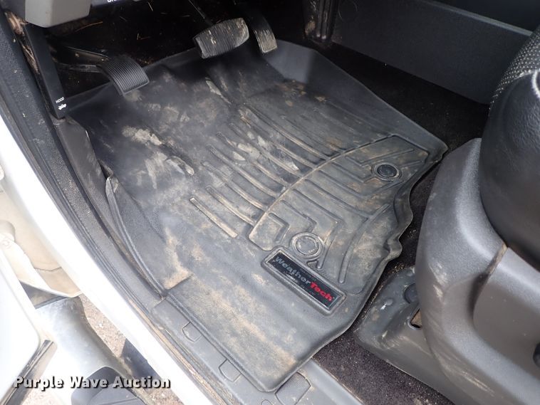 image for item DG3086 2014 Ford F250 Super Duty Lariat  Crew Cab pickup truck