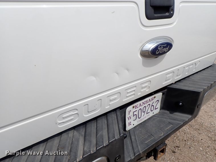 image for item DG3086 2014 Ford F250 Super Duty Lariat  Crew Cab pickup truck