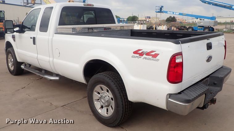 image for item DG3106 2008 Ford F250 Super Duty  SuperCab pickup truck
