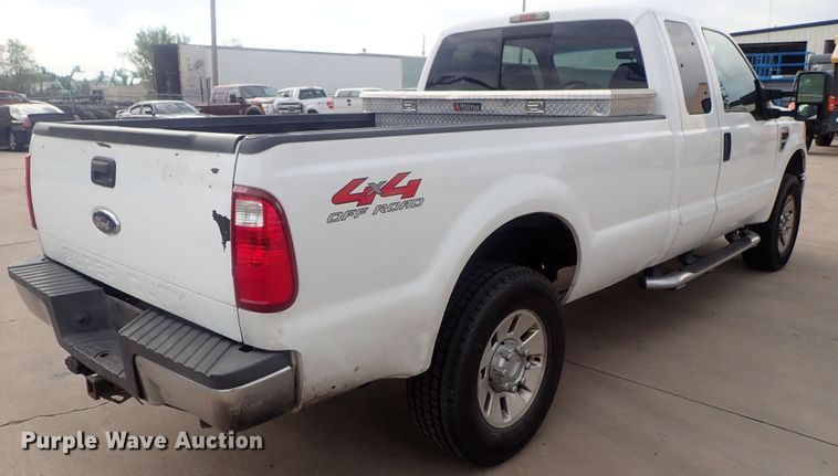image for item DG3106 2008 Ford F250 Super Duty  SuperCab pickup truck