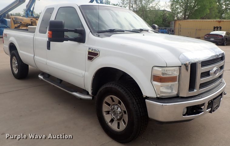 image for item DG3106 2008 Ford F250 Super Duty  SuperCab pickup truck