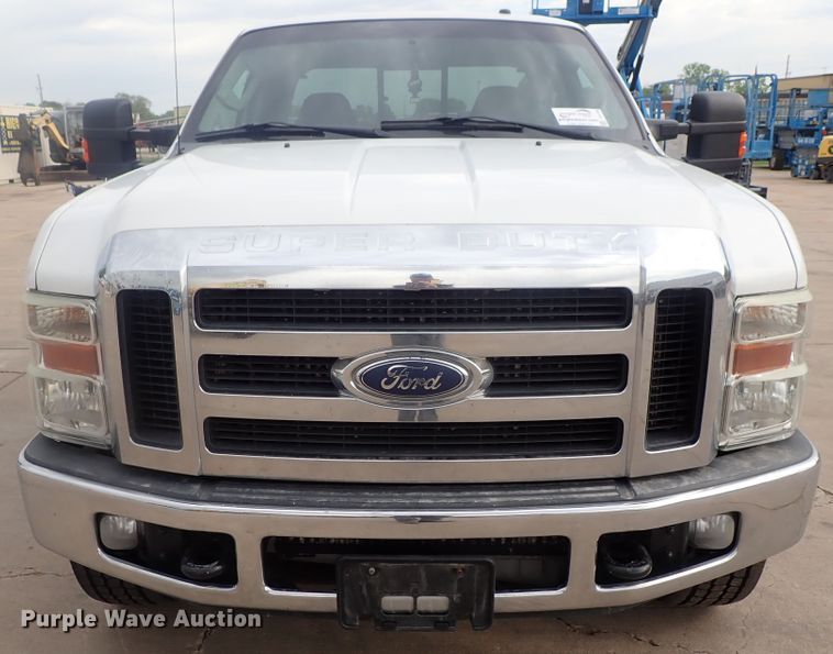 image for item DG3106 2008 Ford F250 Super Duty  SuperCab pickup truck