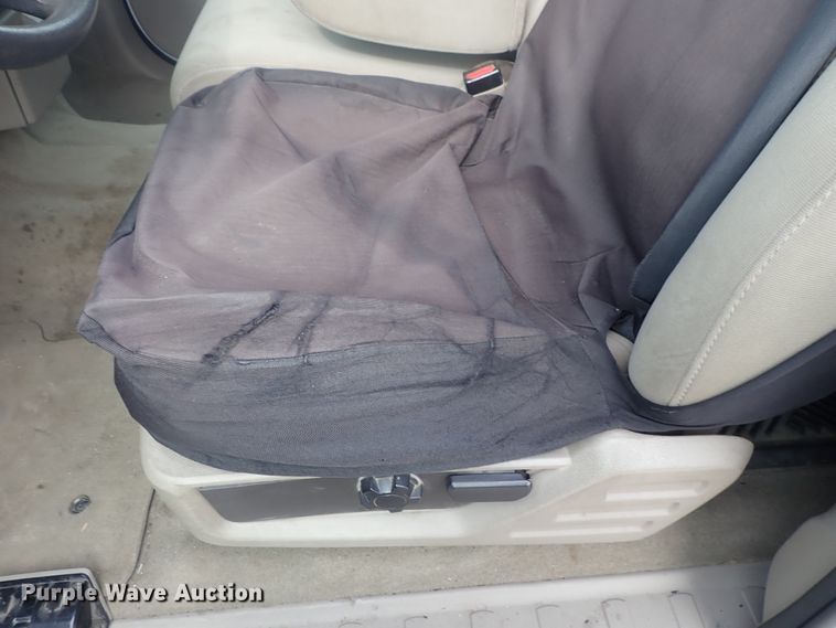 image for item DG3106 2008 Ford F250 Super Duty  SuperCab pickup truck