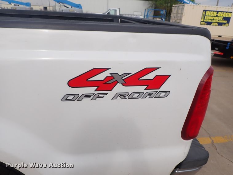 image for item DG3106 2008 Ford F250 Super Duty  SuperCab pickup truck