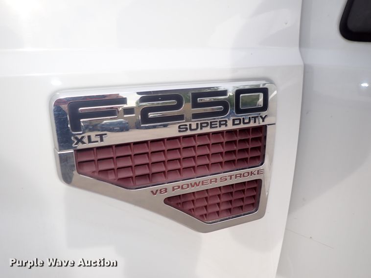 image for item DG3106 2008 Ford F250 Super Duty  SuperCab pickup truck