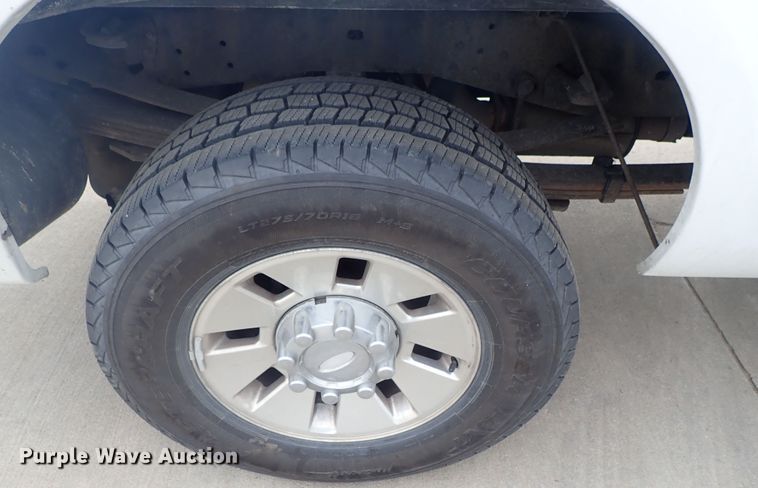 image for item DG3106 2008 Ford F250 Super Duty  SuperCab pickup truck