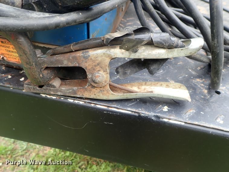 image for item DG3163 Miller AEAD-200LE welder/generator