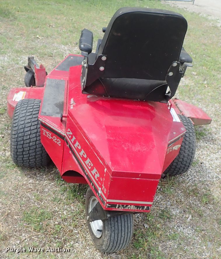 image for item DG3182 Zipper TS22 ZTR lawn mower