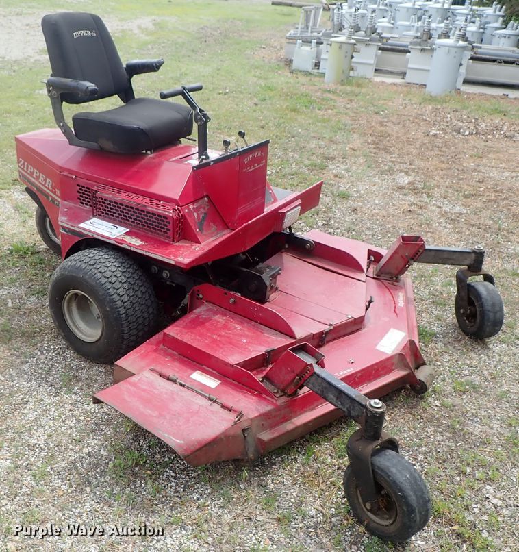 image for item DG3182 Zipper TS22 ZTR lawn mower