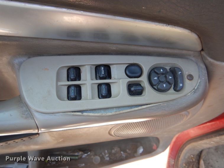 image for item DG5600 2004 Dodge Ram 3500  Quad Cab pickup truck