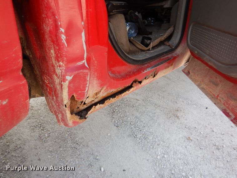 image for item DG5600 2004 Dodge Ram 3500  Quad Cab pickup truck