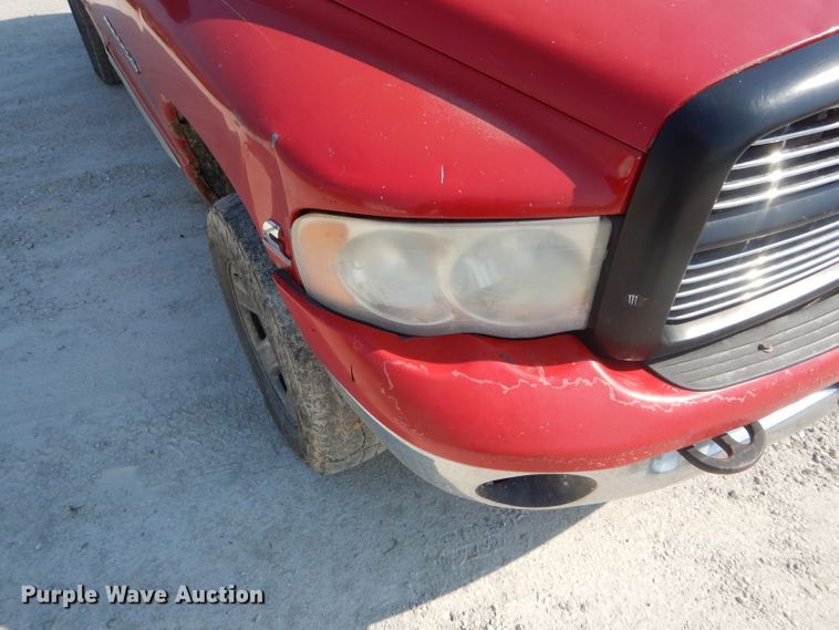 image for item DG5600 2004 Dodge Ram 3500  Quad Cab pickup truck