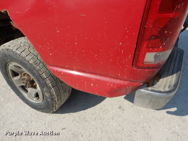 image for item DG5600 2004 Dodge Ram 3500  Quad Cab pickup truck