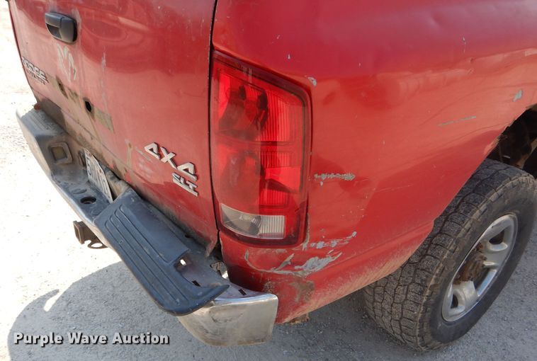 image for item DG5600 2004 Dodge Ram 3500  Quad Cab pickup truck