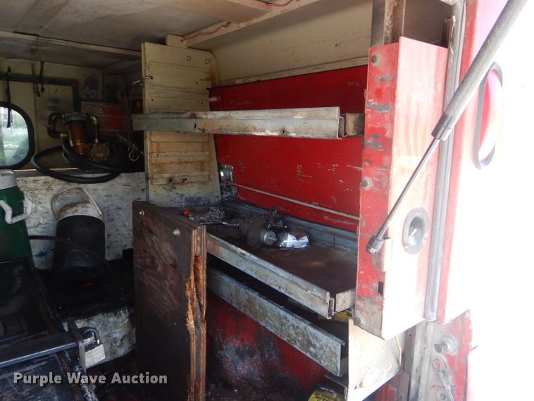 image for item DG5600 2004 Dodge Ram 3500  Quad Cab pickup truck