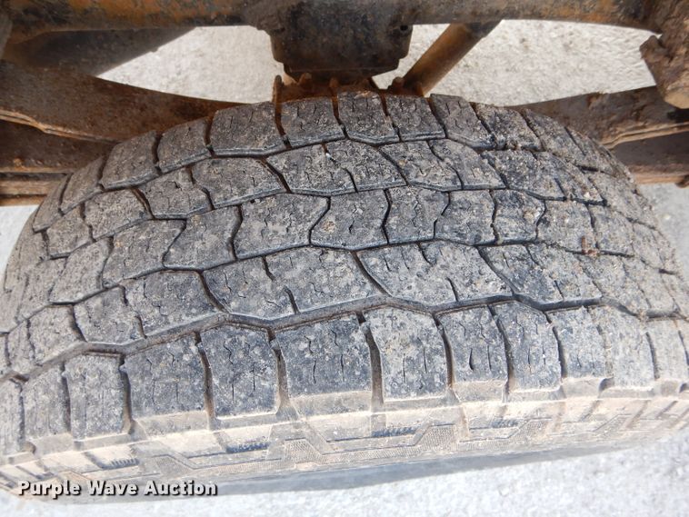 image for item DG5600 2004 Dodge Ram 3500  Quad Cab pickup truck