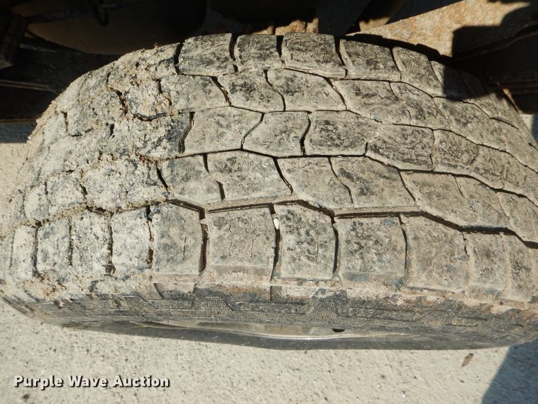 image for item DG5600 2004 Dodge Ram 3500  Quad Cab pickup truck