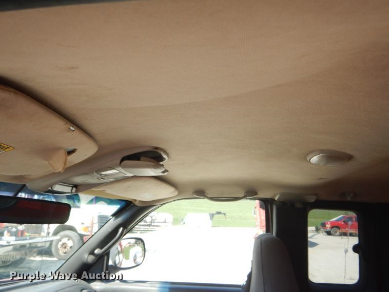 image for item DG5603 2001 Dodge Ram 2500 Laramie SLT  Quad Cab pickup truck