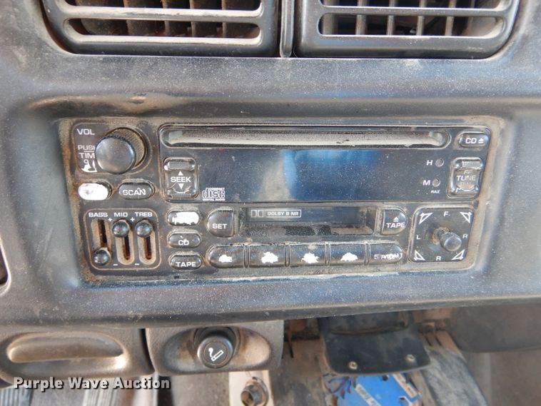 image for item DG5603 2001 Dodge Ram 2500 Laramie SLT  Quad Cab pickup truck