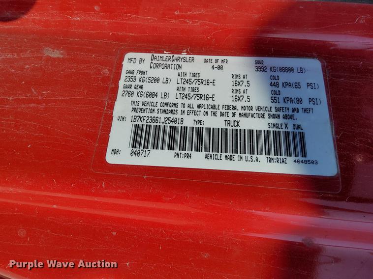 image for item DG5603 2001 Dodge Ram 2500 Laramie SLT  Quad Cab pickup truck